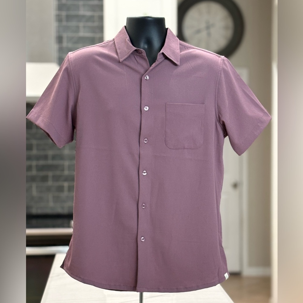 Hudson & Barrow Men's Purple Short Sleeve Shirt
Same Day Shipping Size M